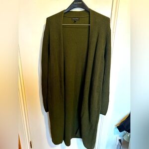 Banana Republic Olive Green Sweater Coat, size L, worn twice, like new